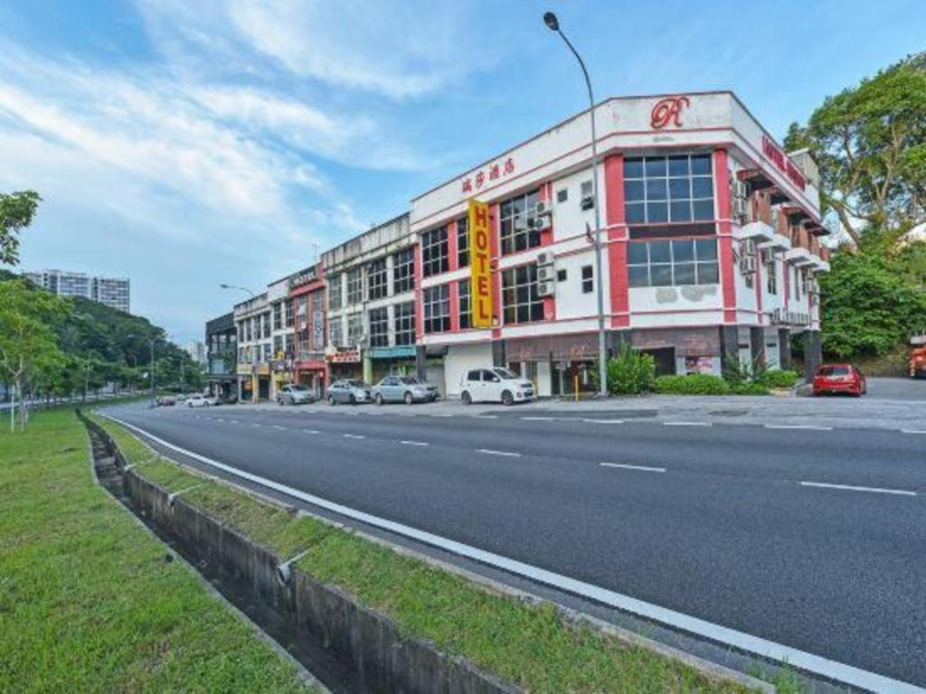 Hotel Oyo 90892 L&e Seremban