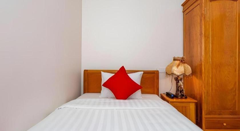 Hotel Oyo 90892 L&e